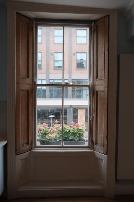 Sapphire Sanctuary Apartment London